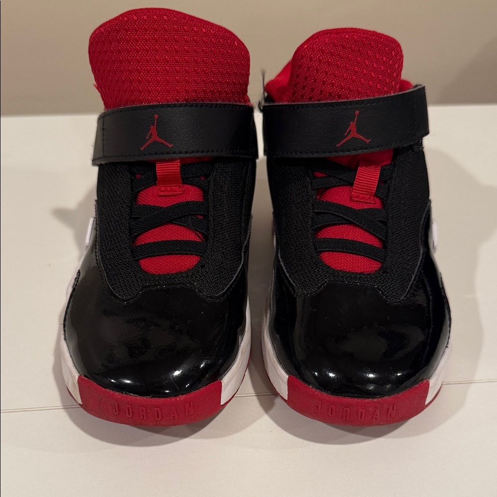 Jordan Kids' Black and Red Sneakers